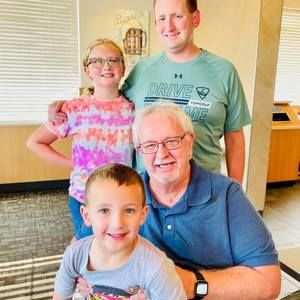 Meet your Posher, Rusty